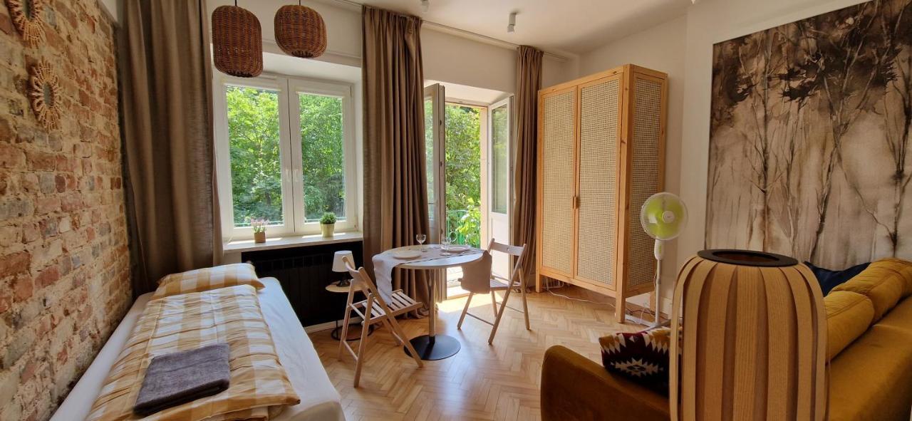 Labo Apartment Mariensztat Варшава Экстерьер фото